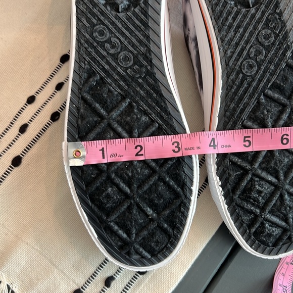 CLEARANCE New Foco Tennessee Volunteers Sneaker - Picture 8 of 11